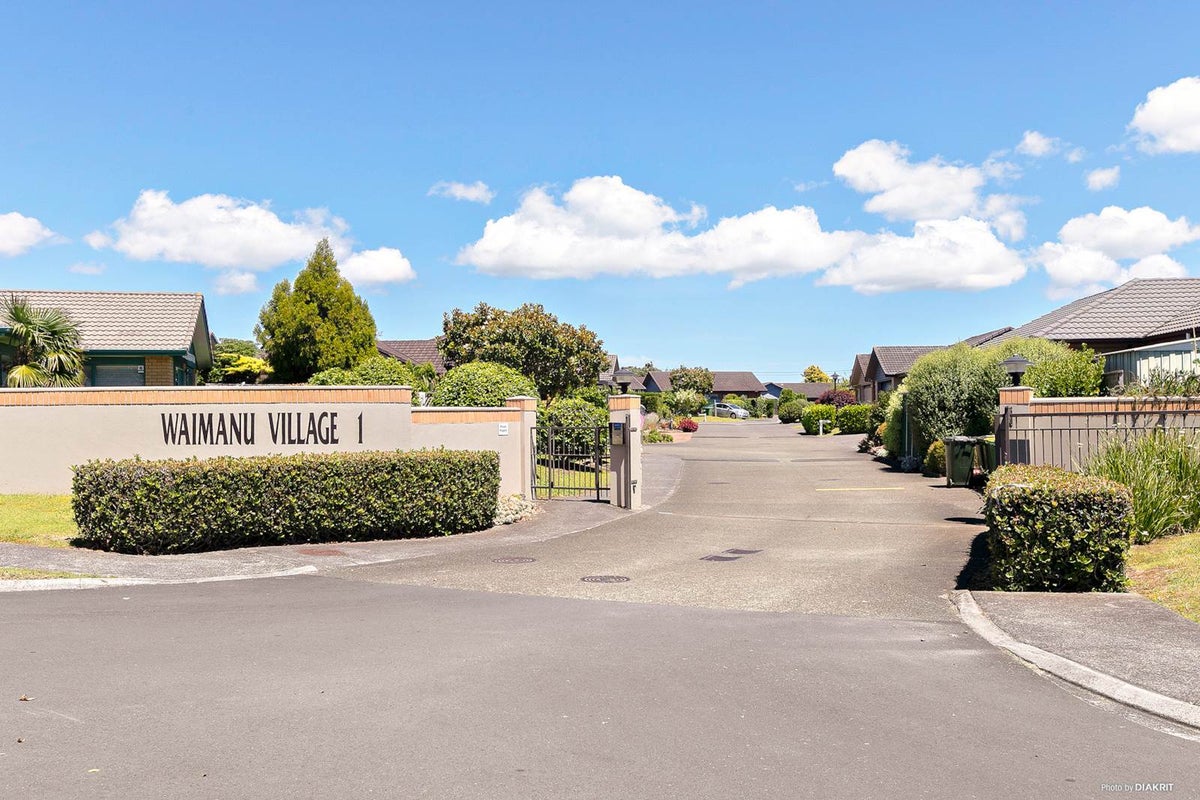 2/1 Piriti Drive, Te Atatu Peninsula, Auckland - Carousel 2
