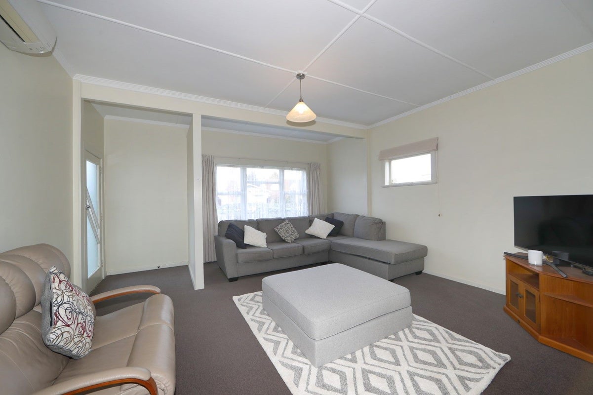 1028 Konini Street, Mahora, Hastings - Carousel 11