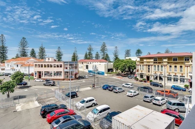 2G/3 Shakespeare Road, Napier South, Napier - Carousel 1