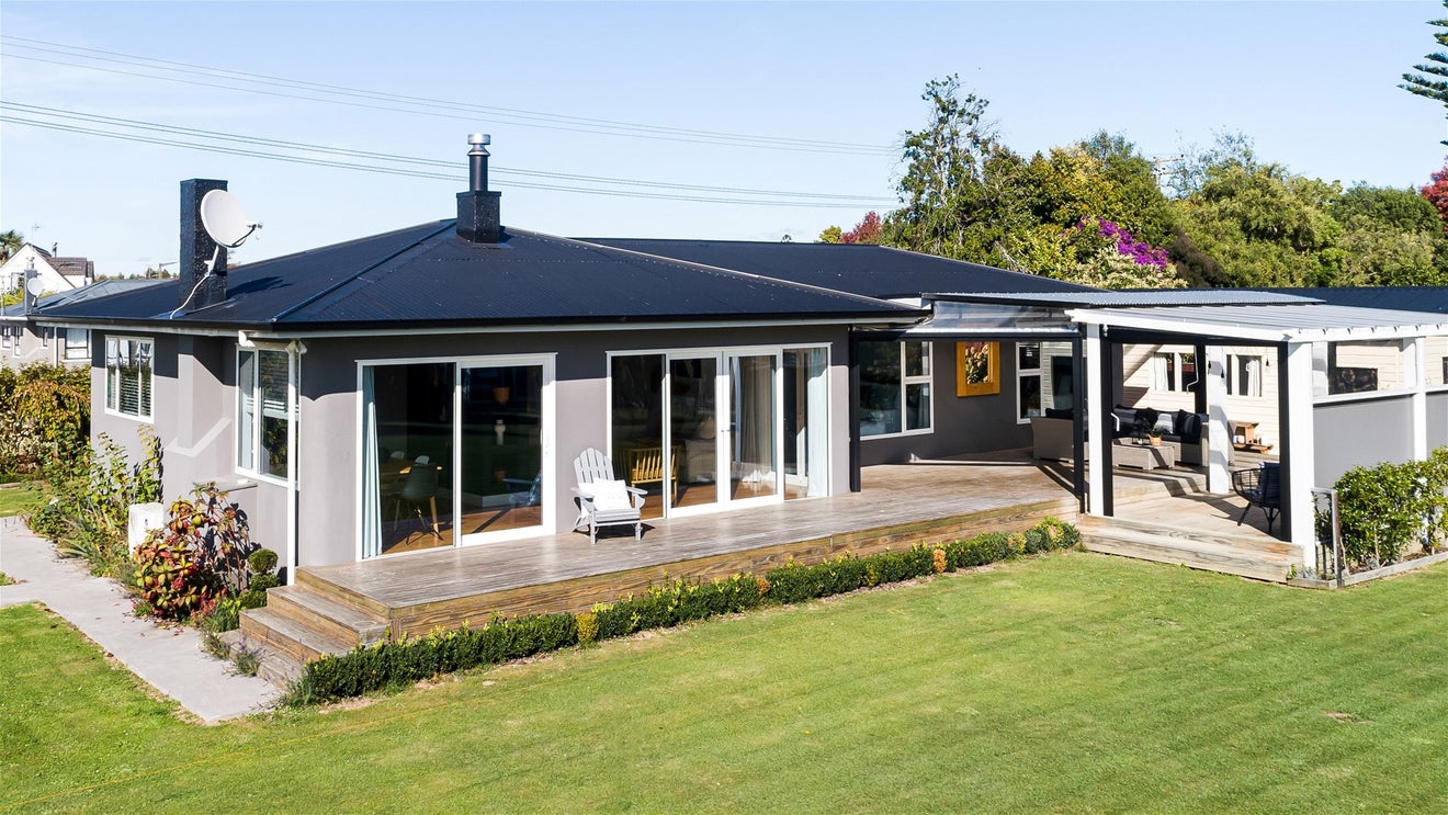 80 Greenwood Street, Motueka - Carousel 1