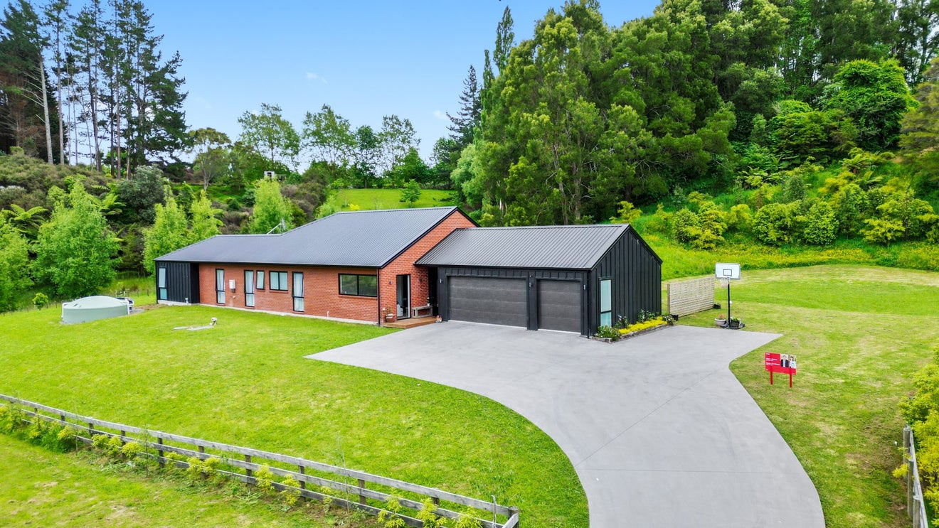 36 Mangaone Lane, Tamahere - Carousel 1