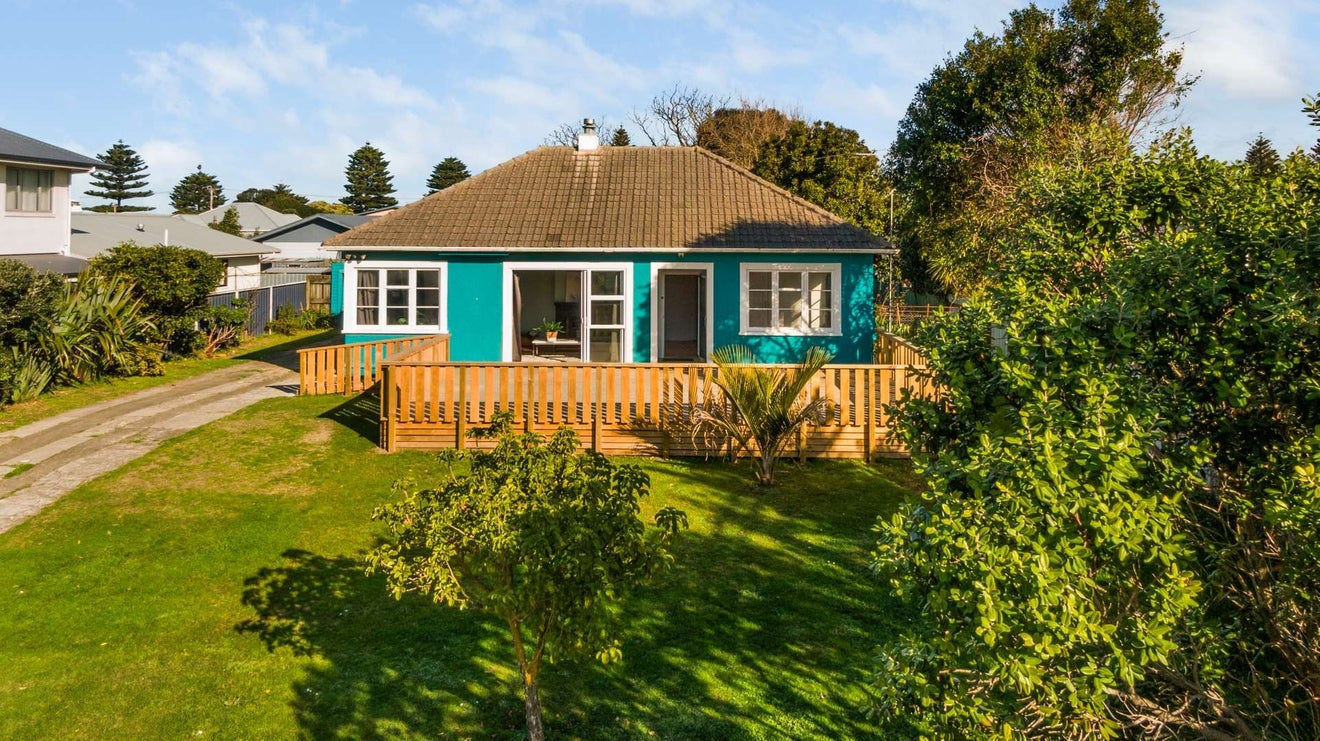 78 Awapuni Road, Awapuni, Gisborne - Carousel 1
