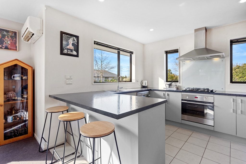 4 Charente Way, Yaldhurst, Christchurch - Carousel 2