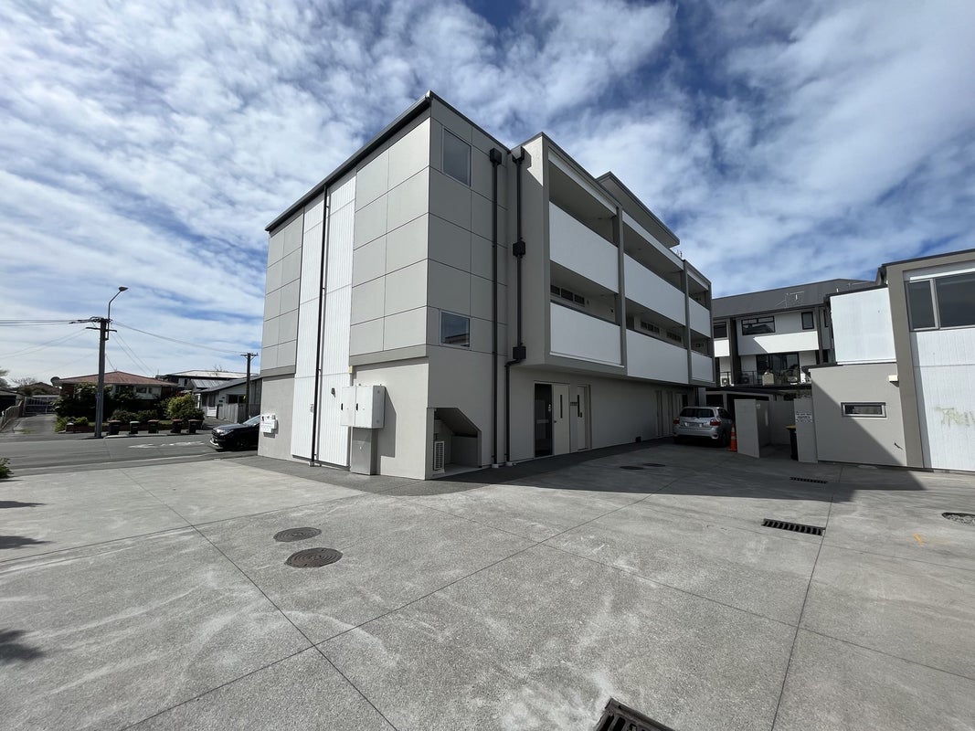4/376 Worcester Street, Linwood, Christchurch - Carousel 12