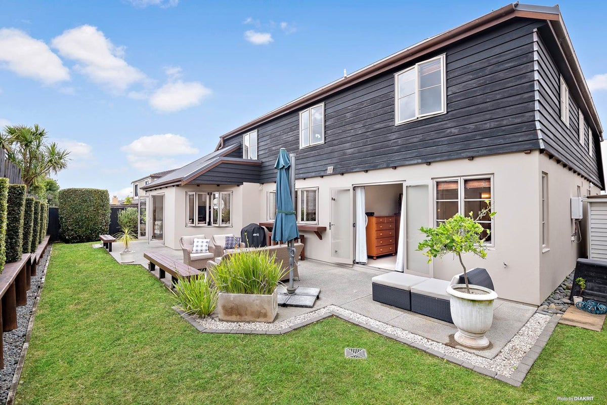 78 Mount Taylor Drive, Glendowie, Auckland - Carousel 2