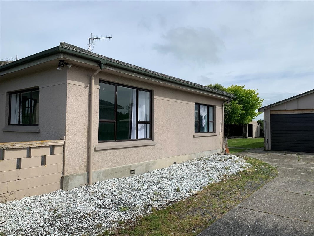 12 Fulton Street, Gladstone, Invercargill - Carousel 1