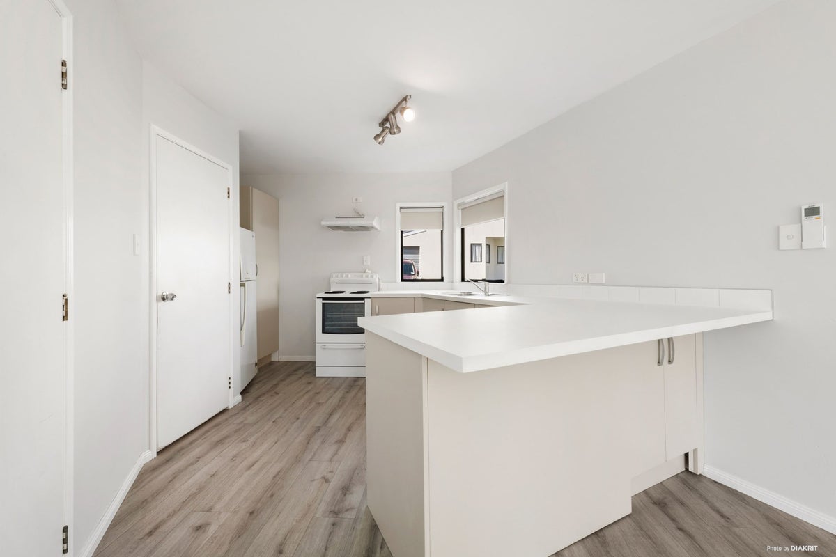 0 Saint Georges Road, GLASNEVIN, AMBERLEY - Carousel 2