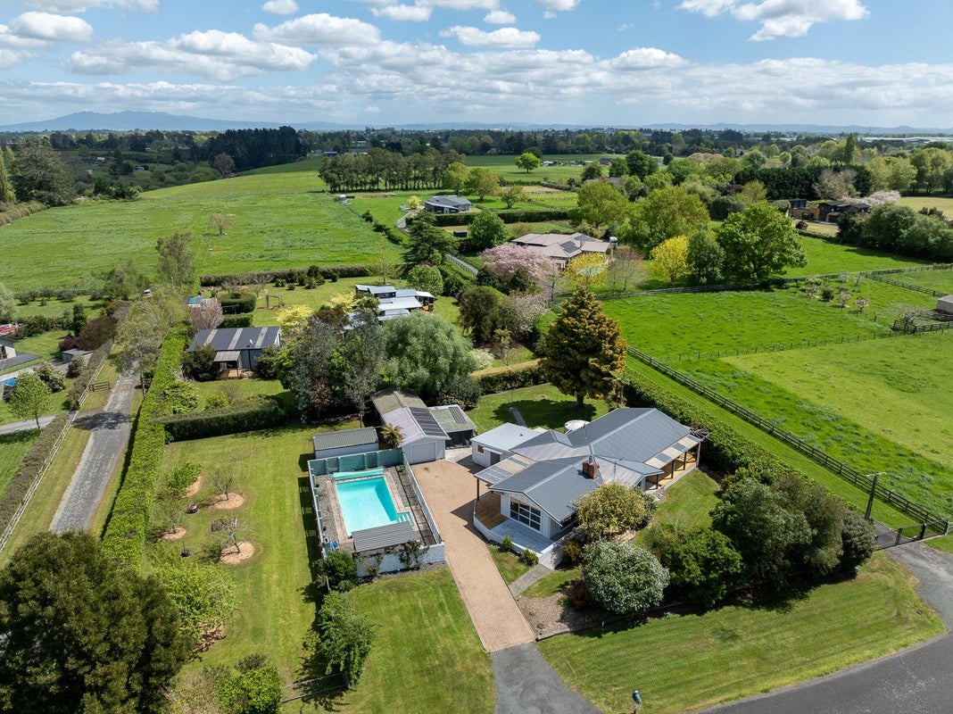 52 Lissette Road, Newstead, Hamilton - Carousel 2