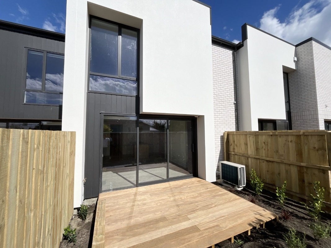 3/200 Lyttelton Street, Spreydon, Christchurch - Carousel 1