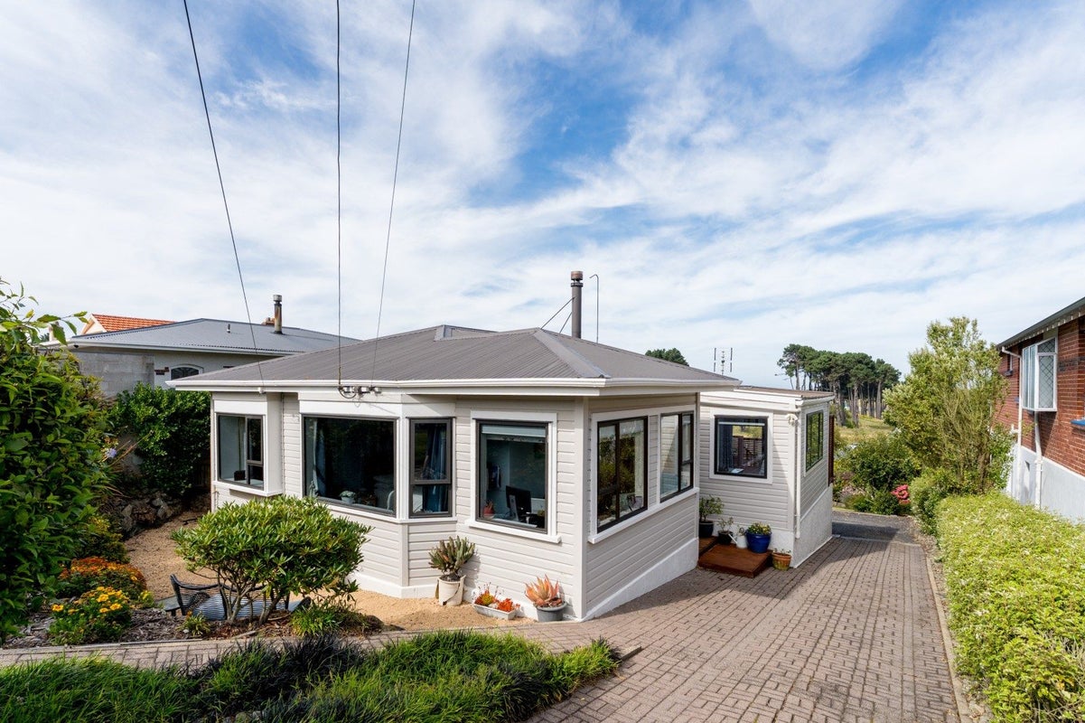 34 Norman Street, Tainui, Dunedin - Carousel 1