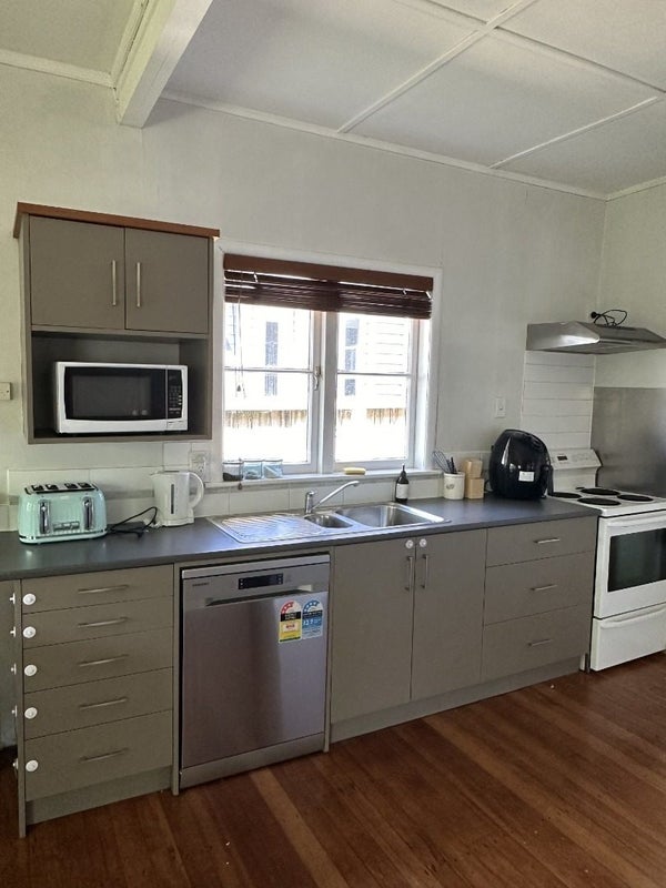 3 Olwyn Terrace, Dinsdale, Hamilton - Carousel 2