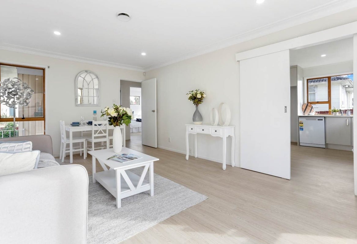 207C Hendon Avenue, Mount Albert, Auckland - Carousel 2
