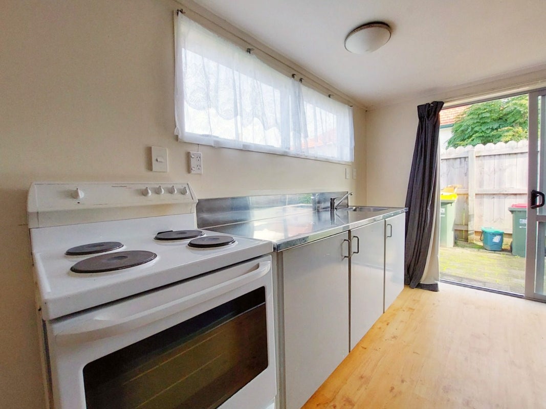 97 Fairfield Road, Fairfield, Hamilton - Carousel 2