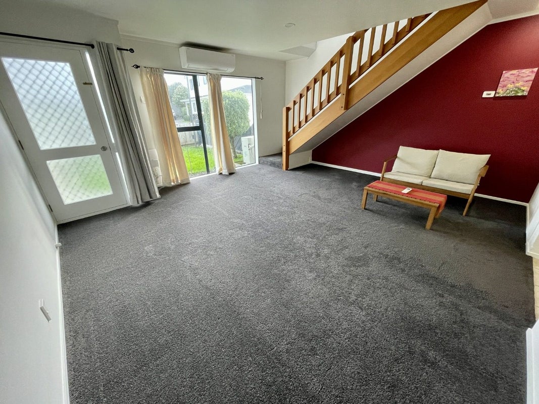 3/22 Mason Street, Moera, Lower Hutt - Carousel 2