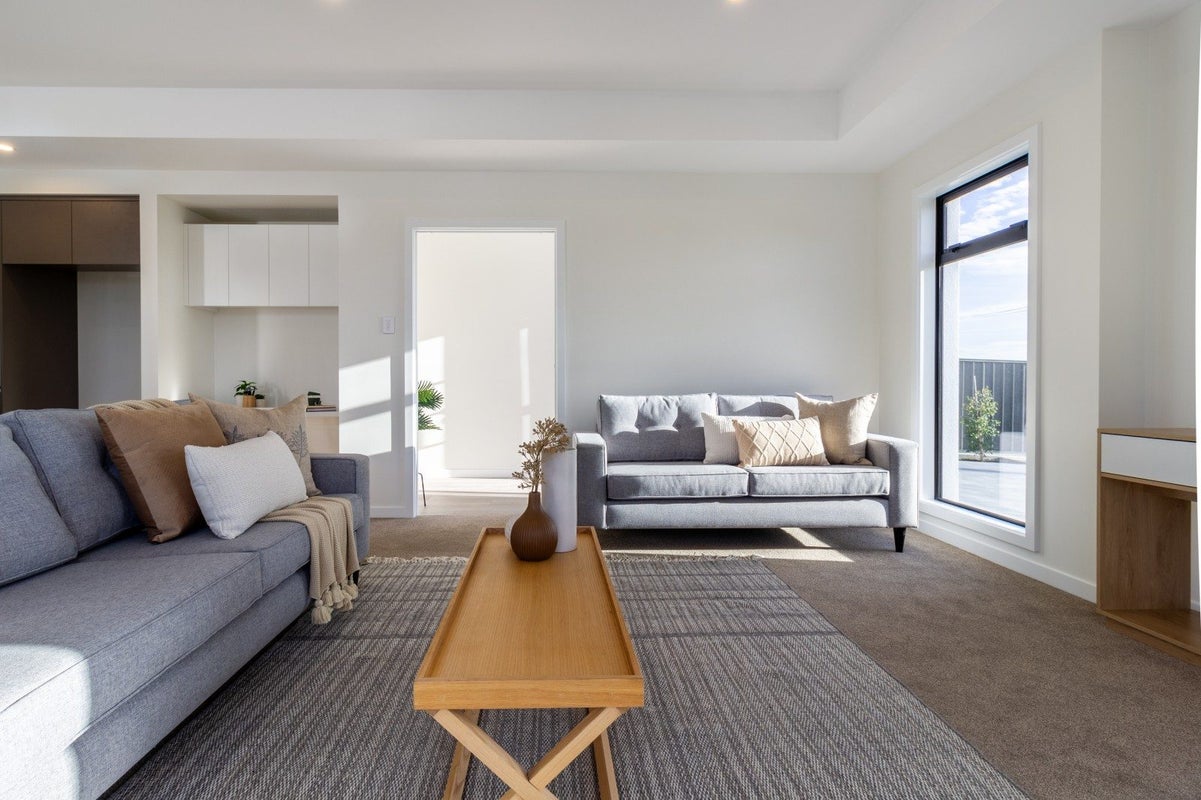 98 Eriksen Road, Te Awa, Napier - Carousel 2