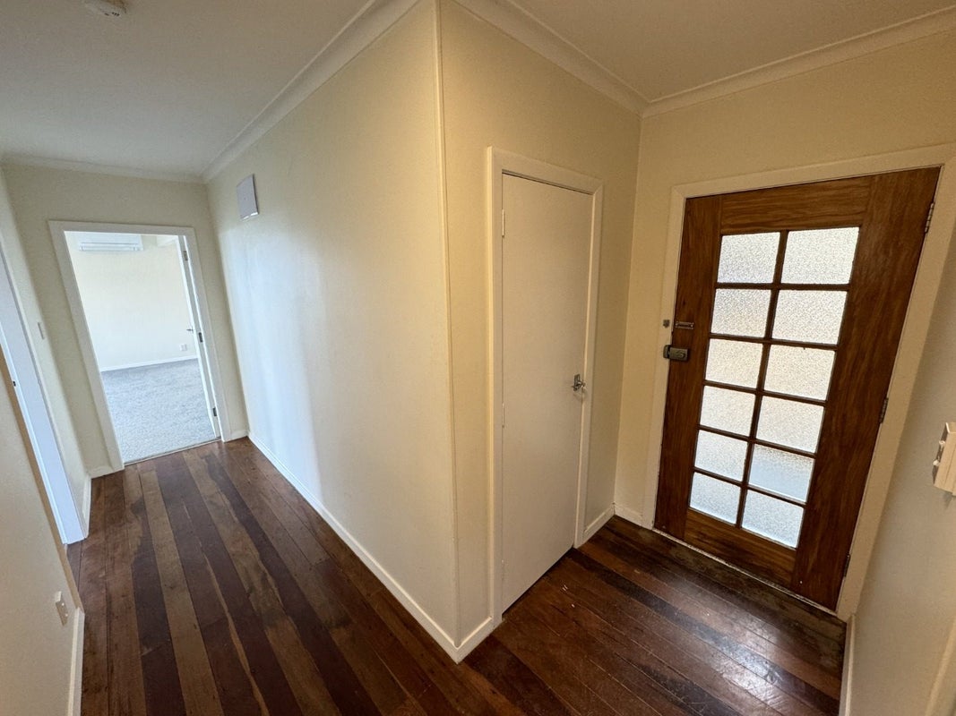 155 Onslow Road, Khandallah, Wellington - Carousel 2