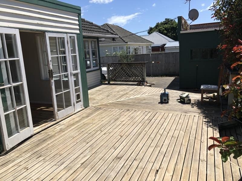 43 Guthrie Street, Waterloo, Lower Hutt - Carousel 2