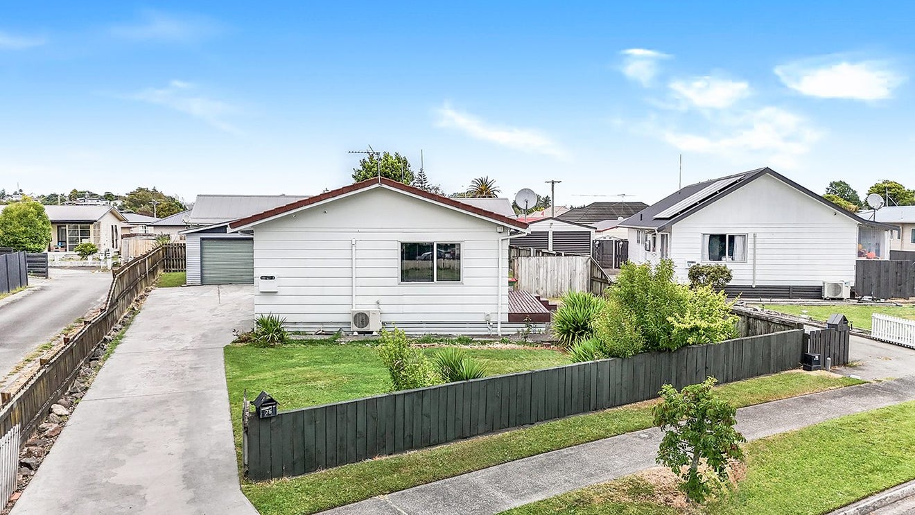 75 Karaka Street, Nawton, Hamilton - Carousel 2