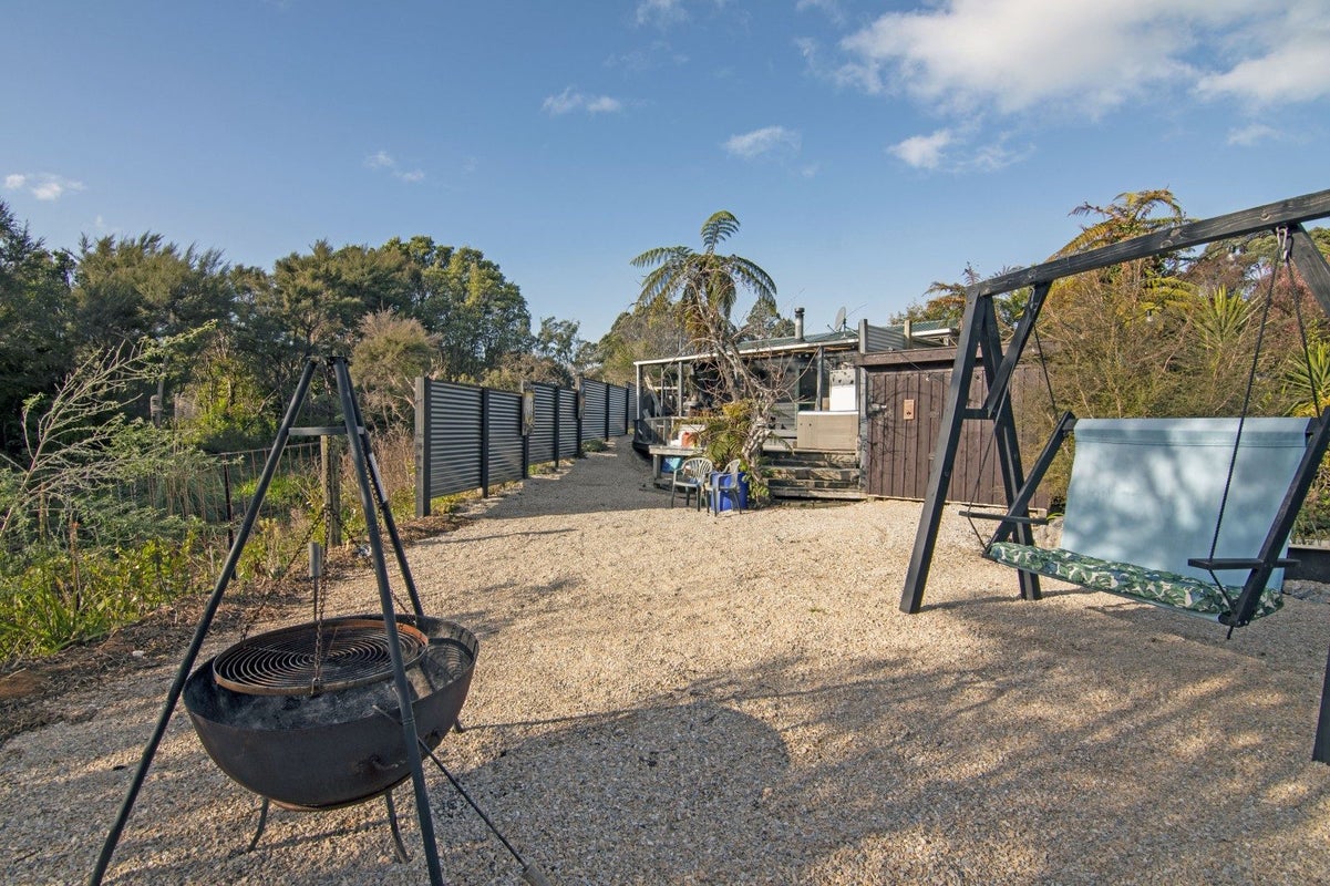 2313 Takaka-Collingwood Highway, Collingwood - Carousel 28