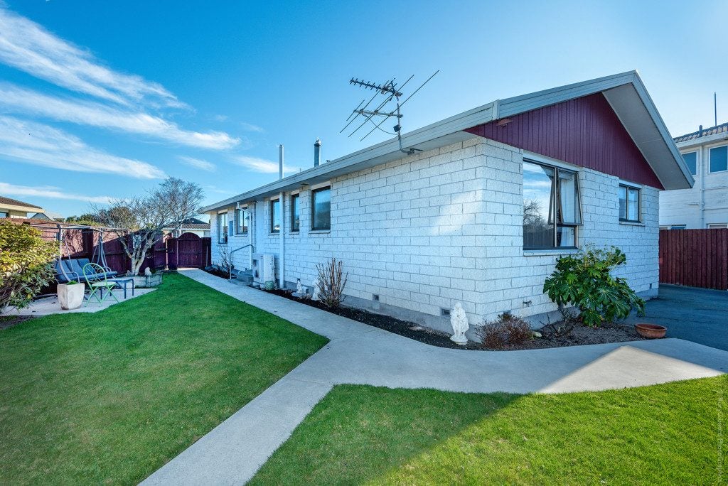 21 Te Maru Place, Redwood, Christchurch - Carousel 22