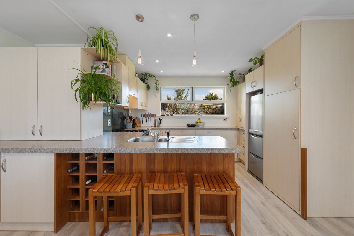 10 Purser Crescent, Witherlea, Blenheim - Carousel 2