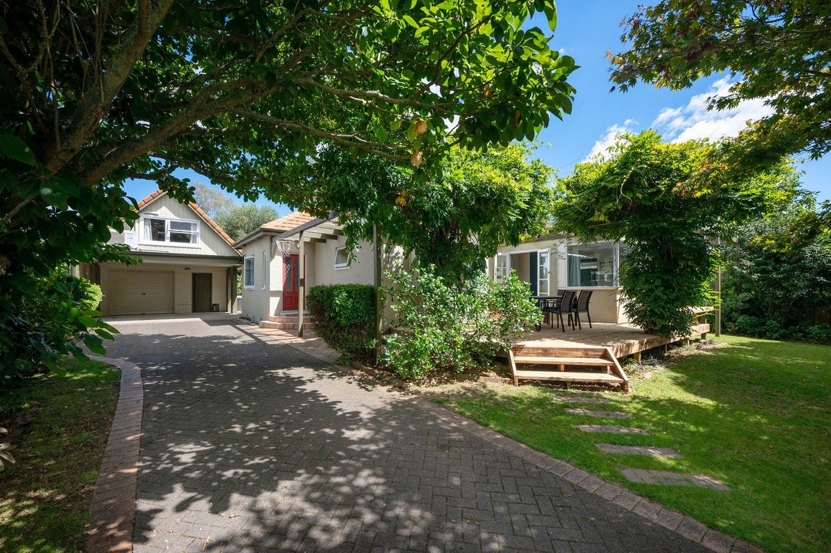 3 Hilton Road, Lynmore, Rotorua - Carousel 28