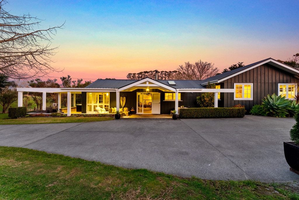 86B Wymer Road, Waiuku - Carousel 1