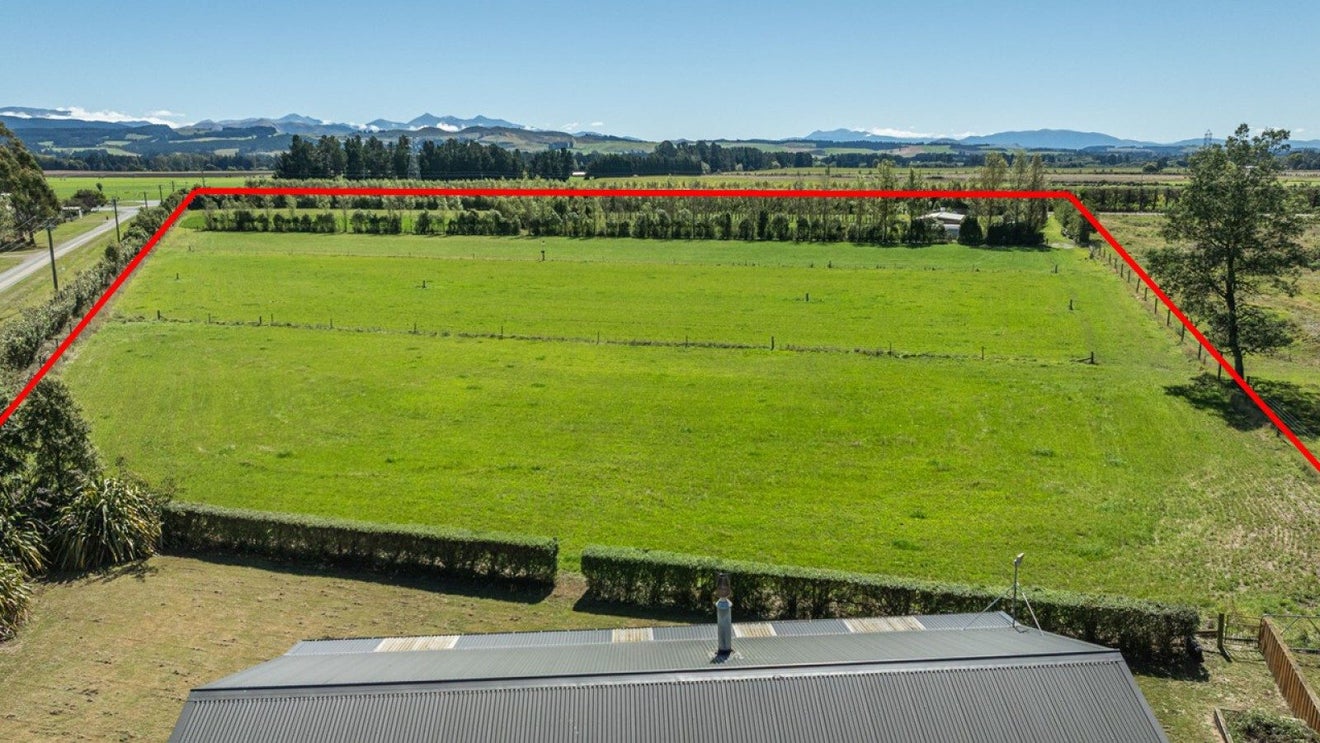 1436 Saunders Road, Darfield - Carousel 17