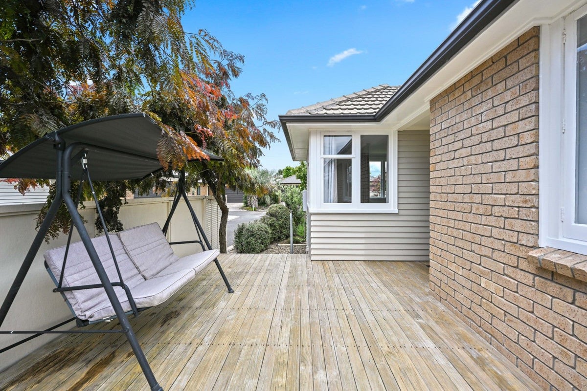 124 Clarkin Road, Fairfield, Hamilton - Carousel 1