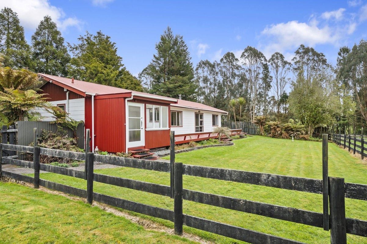 24 Old State Mill Road, Mamaku - Carousel 2