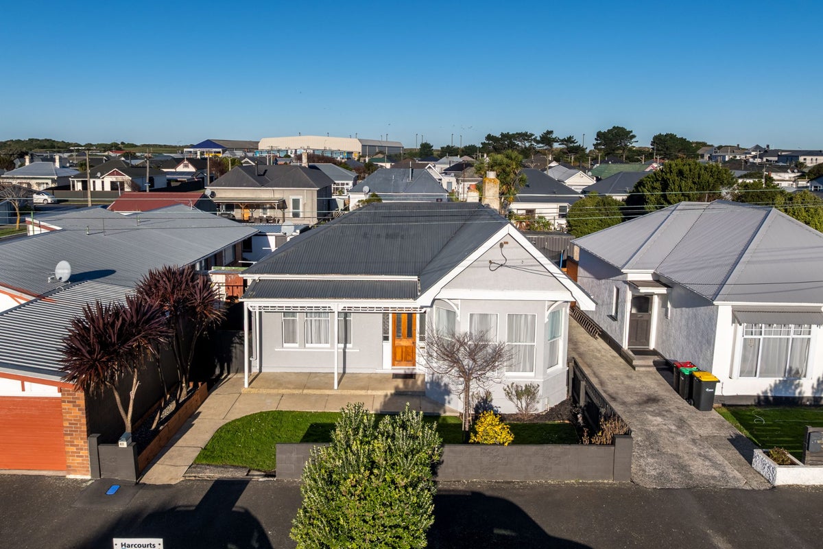 45 Council Street, Saint Kilda, Dunedin - Carousel 1
