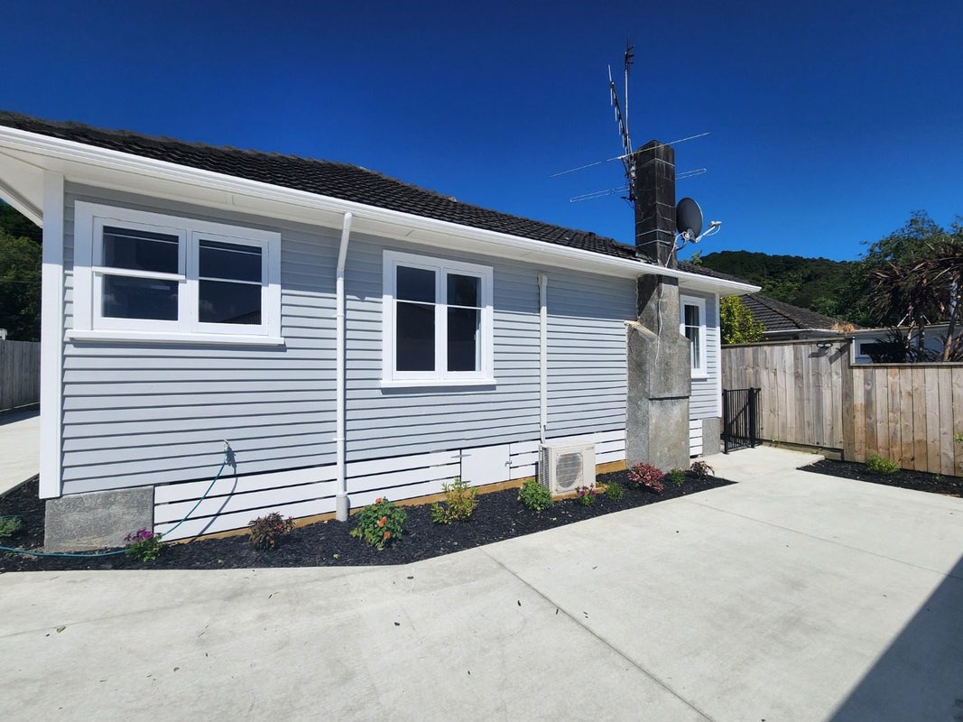 42B Karaka Street, Wainuiomata, Lower Hutt - Carousel 16