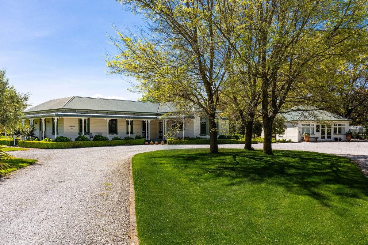 100 ROWLEY CRES, Grovetown, MARLBOROUGH - Carousel 2
