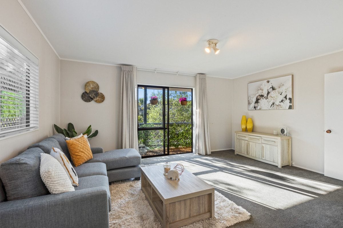 3/39 Fairmount Road, Titirangi, Auckland - Carousel 1
