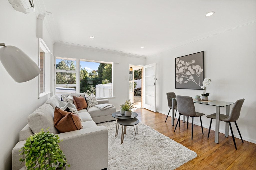 2/38 Woodford Road, Mount Eden, Auckland - Carousel 2
