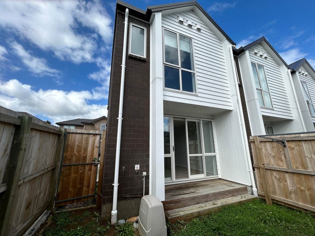 12D Greenock Road, Ranui, Auckland - Carousel 16