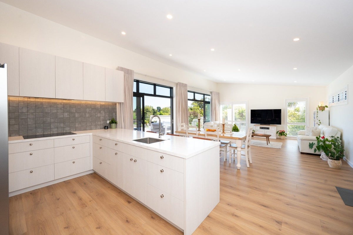 64 Durham Drive, Havelock North, Havelock North - Carousel 2
