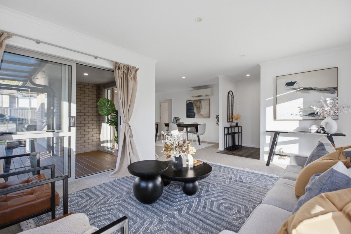 269 Lakes Boulevard, Pyes Pa, Tauranga - Carousel 2