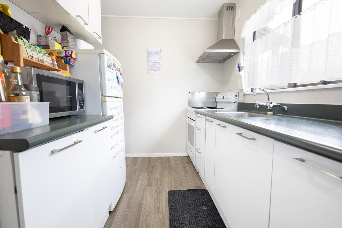 35 Ramsey Crescent, Flaxmere, Hastings - Carousel 2
