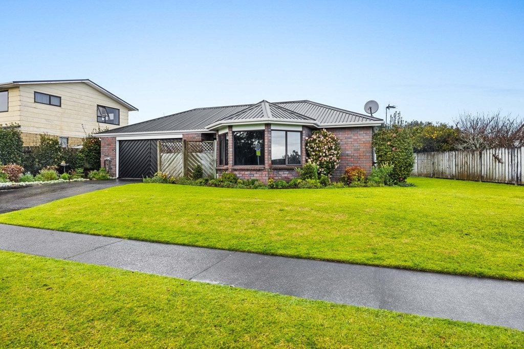 6 Dillon Drive, Bell Block, New Plymouth - Carousel 27