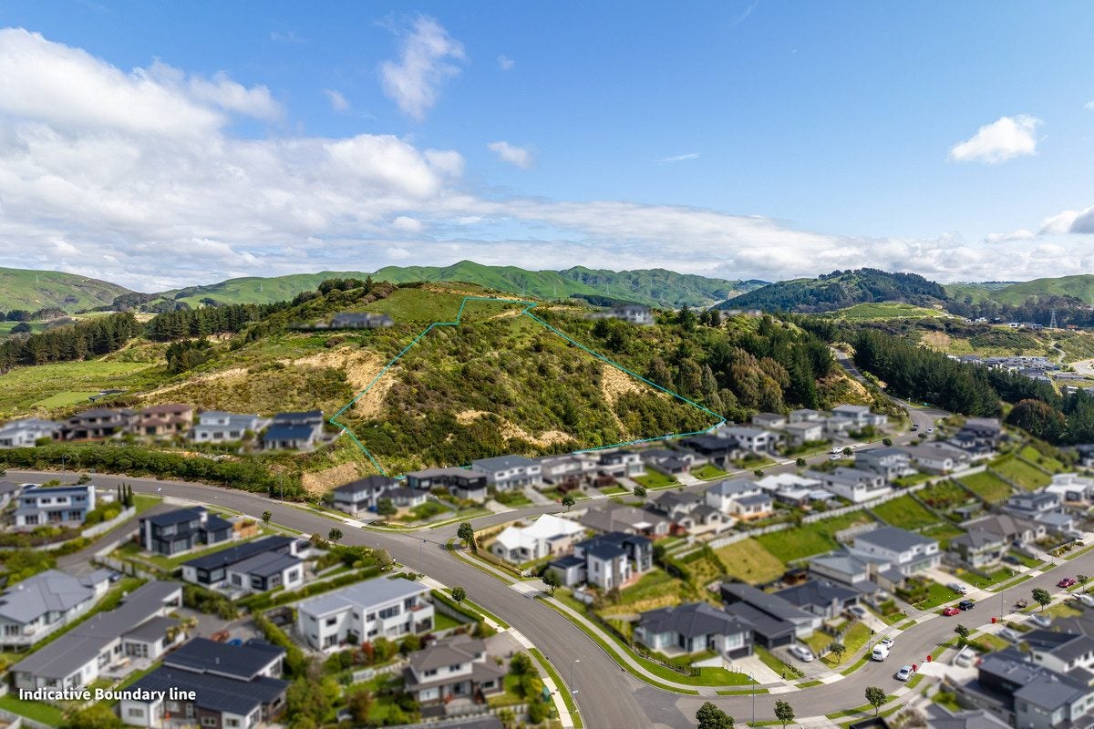 31 Pacific View, Whitby, Porirua - Carousel 2
