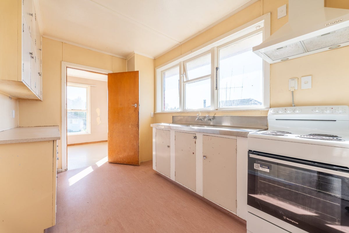 22 Pukaki Street, Glenwood, Timaru - Carousel 2