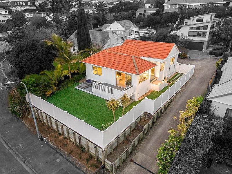 55A Tautari Street, Orakei, Auckland - Carousel 1