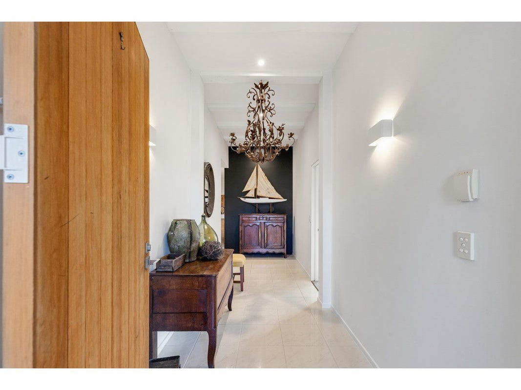 52 Becmead Drive, Harewood, Christchurch - Carousel 2