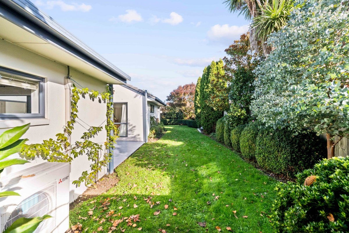 8 Edmund Storr Road, Halswell, Christchurch - Carousel 29