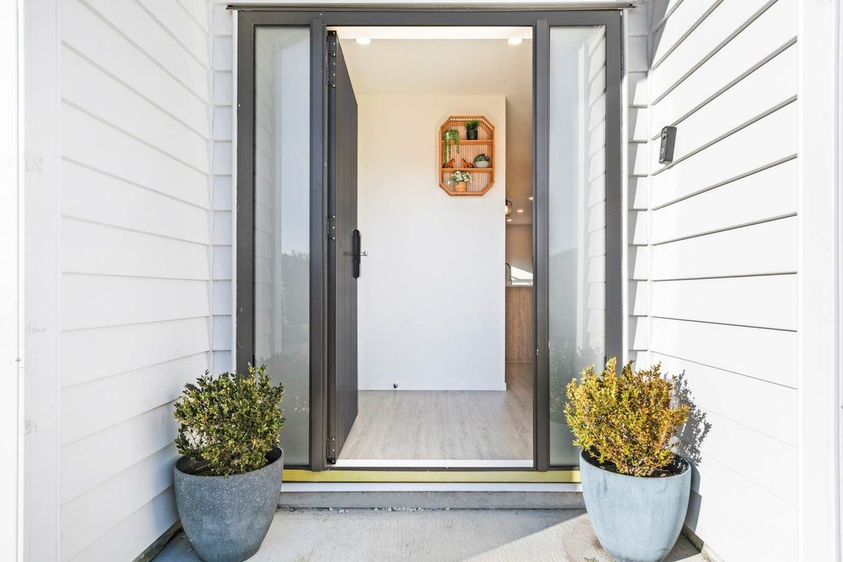16 Survila Street, Takanini, Papakura, Auckland - Carousel 2