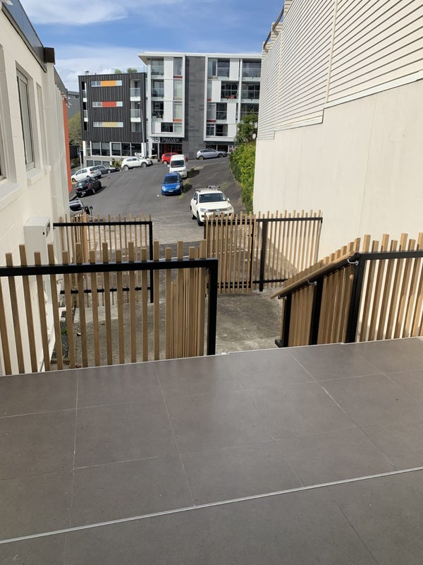 2 Couldry Street, Eden Terrace, Auckland - Carousel 16
