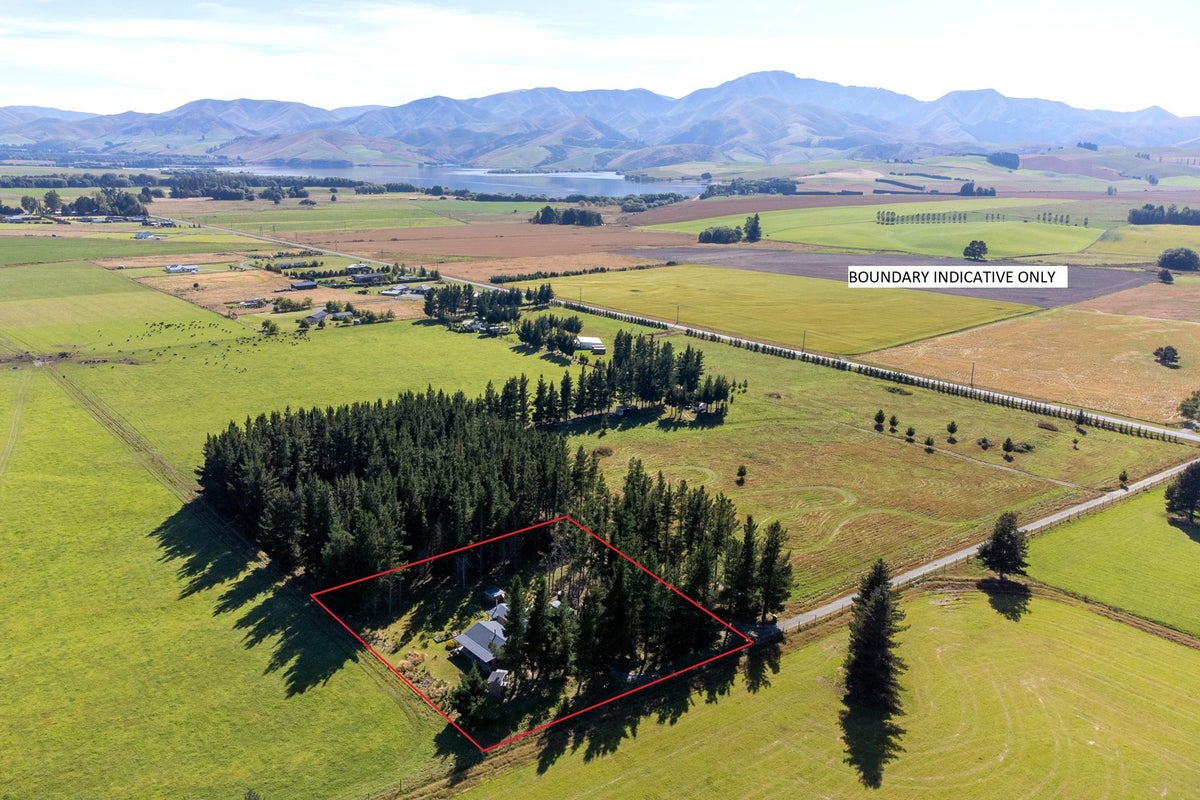 999 Clayton Road, Ashwick Flat, Fairlie - Carousel 32