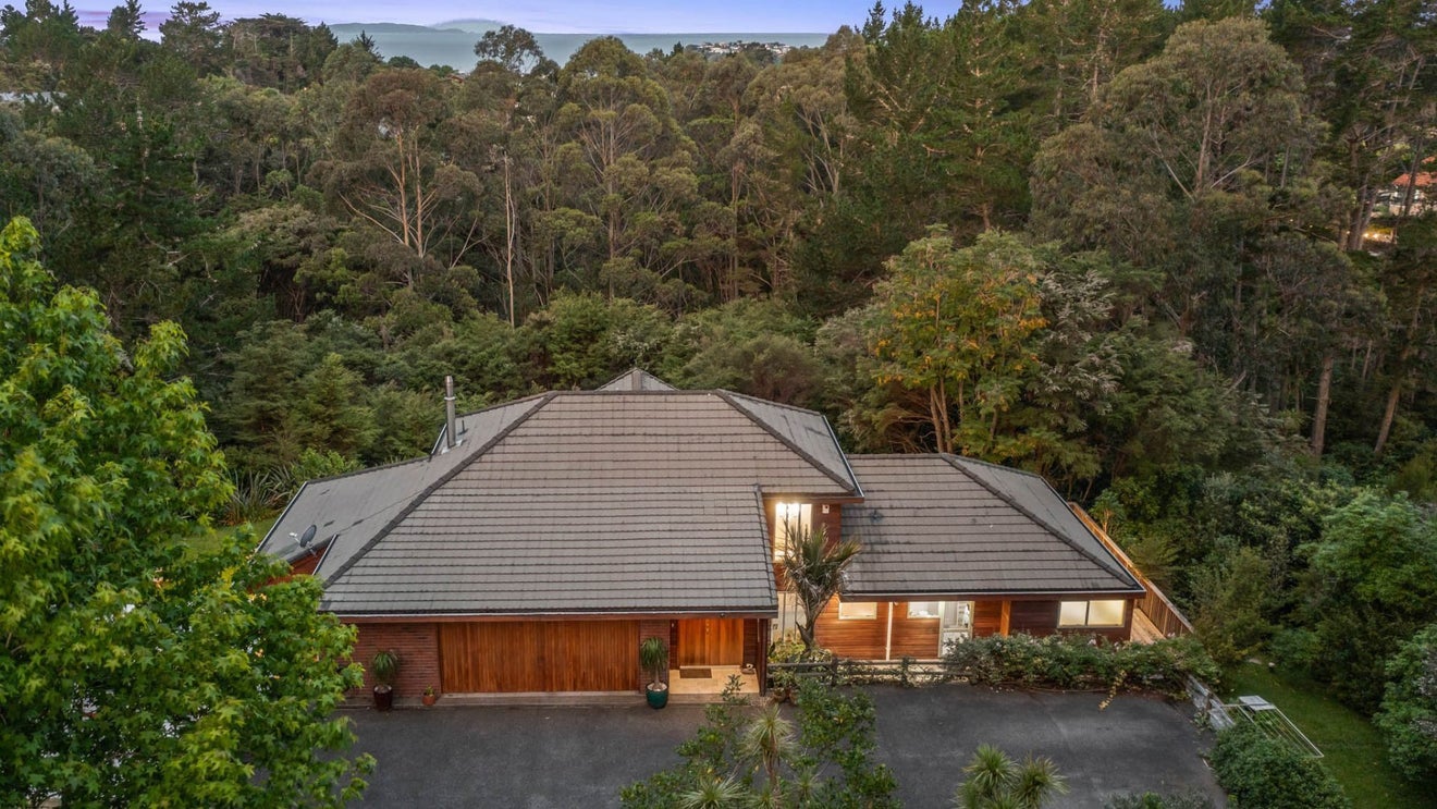 70 Scott Road, Stanmore Bay, Whangaparaoa - Carousel 1