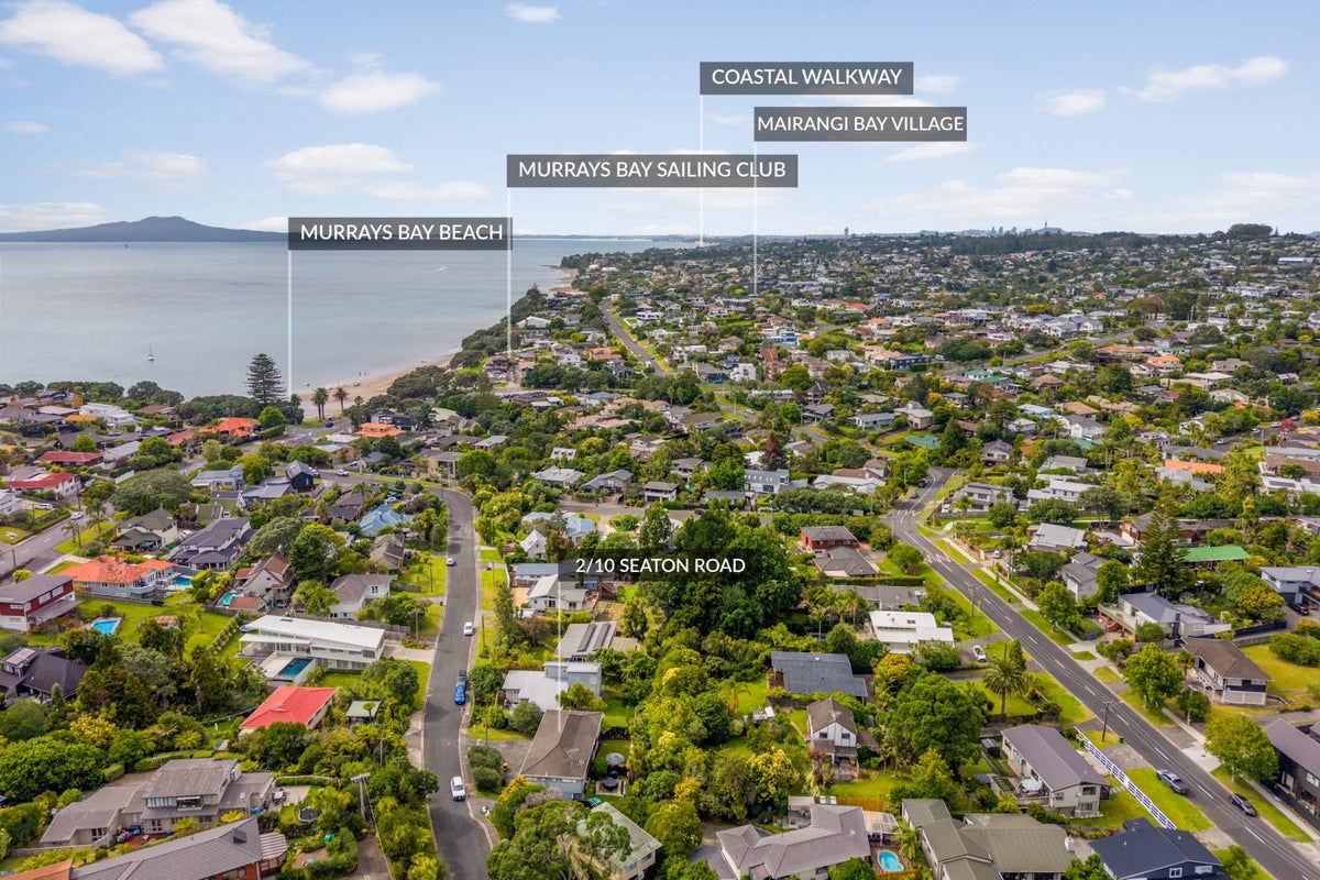 2/10 Seaton Road, Murrays Bay, Auckland - Carousel 9